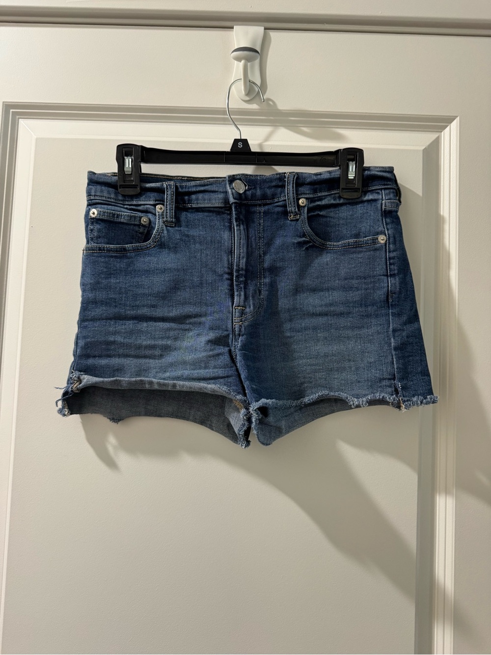 GAP Blue Denim Jeans - Short 3" Waist 28